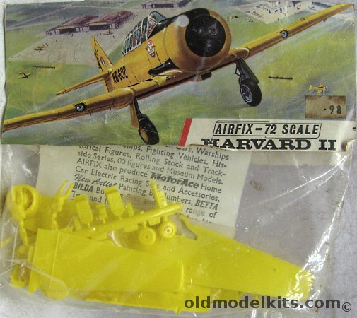 Airfix 1/72 North American Harvard II (T-6 Texan) - Bagged, 112 plastic model kit